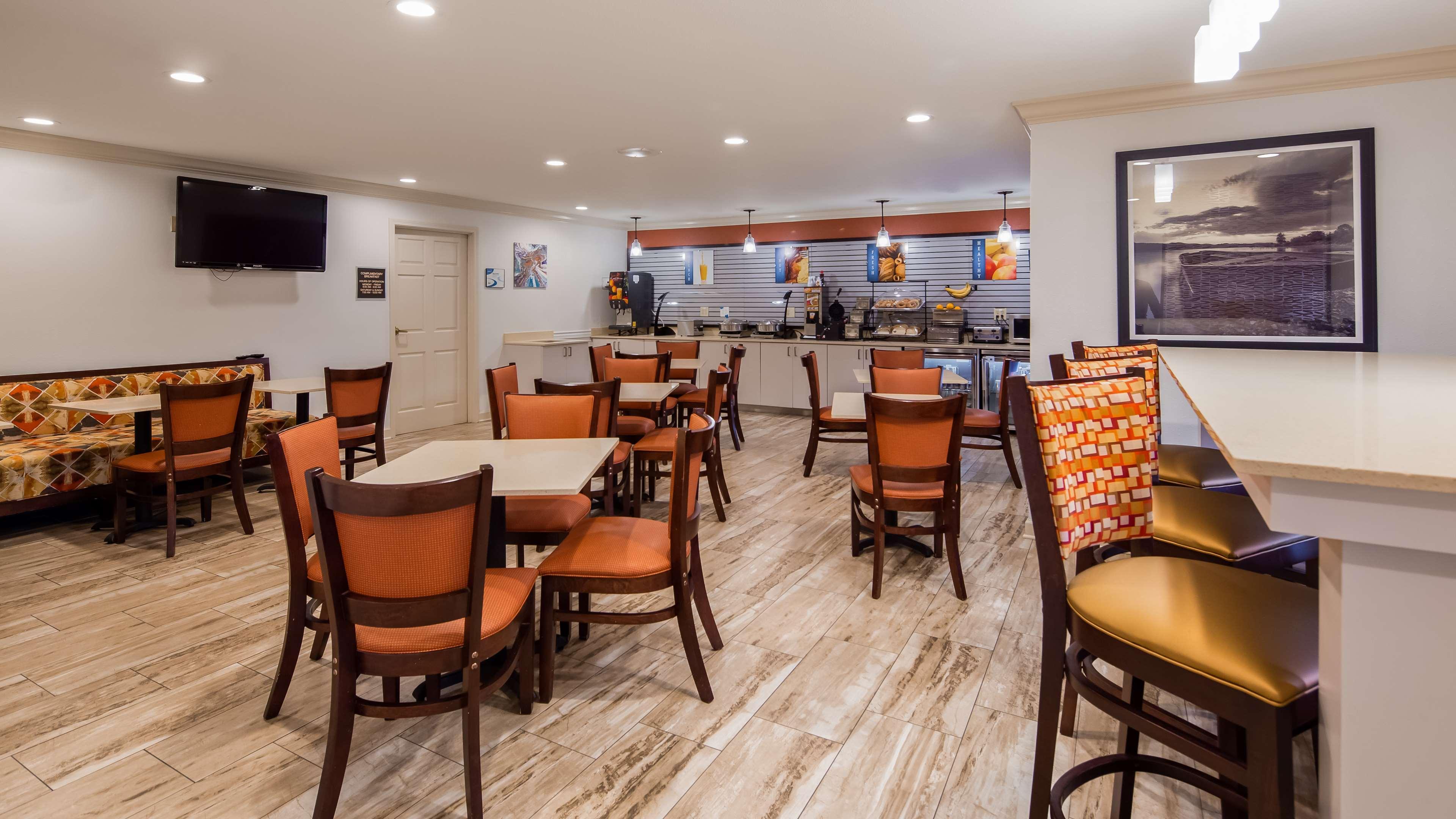 Best Western Plus Lake Lanier Gainesville Hotel&Suites Oakwood Exterior foto