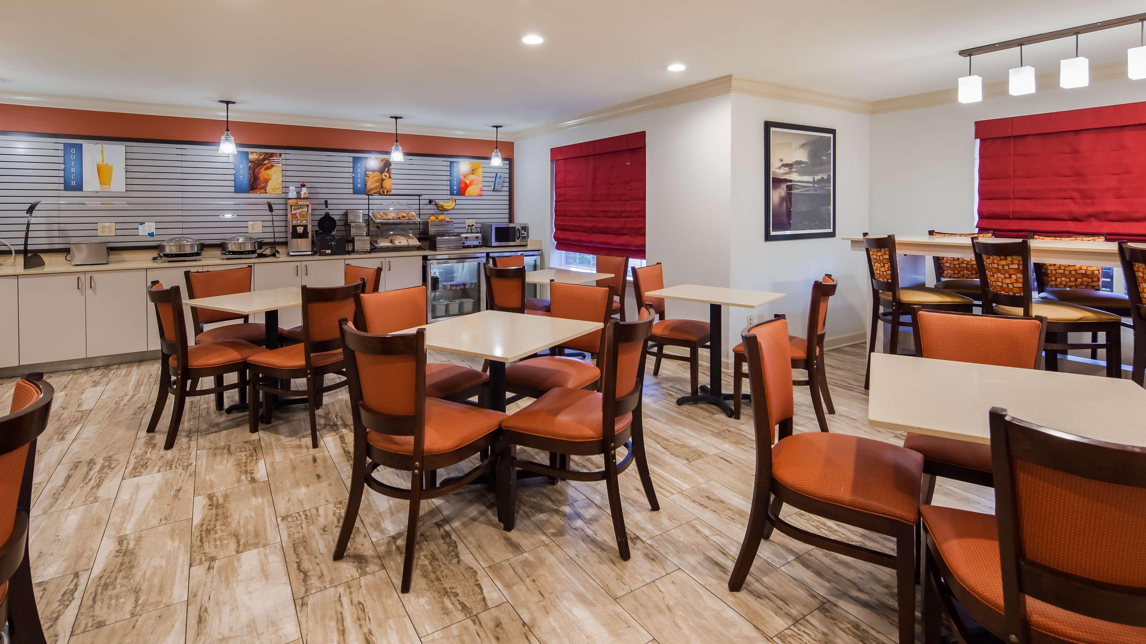 Best Western Plus Lake Lanier Gainesville Hotel&Suites Oakwood Exterior foto
